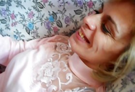 Porno online mom catch online porno skinny blonde
