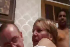 Sylvie, eine ältere schwarze Schwänze für alle Löcher, die Ukrainische porno-tracker